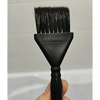 DAVINES ( Давинес)   Кисть для окрашивания   широкая 1 шт